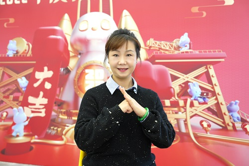 　　世纪华通总裁谢斐