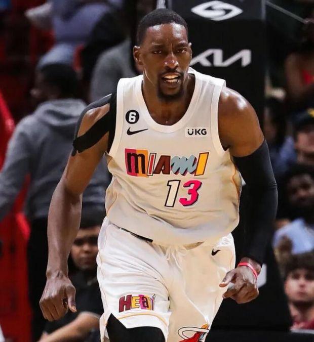 阿德巴约:我觉得我是联盟中最好的防守者,我可以防任何人_新浪财经