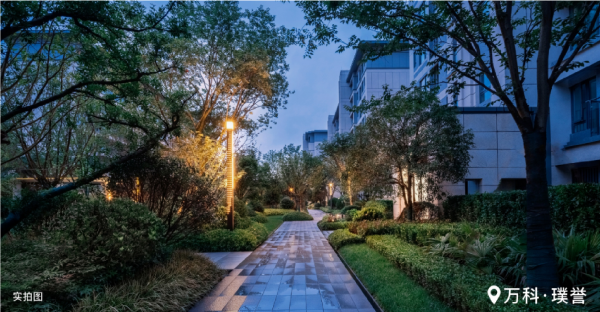 贵阳万科翡翠公园翰林组团正式封顶|贵阳市_新浪财经_新浪网