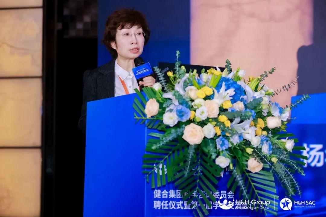 　　中国营养学会妇幼营养分会副主任委员杨年红