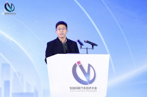 　　大赛评委会主任李巍华发布2023智能网联汽车驾驶大赛成果