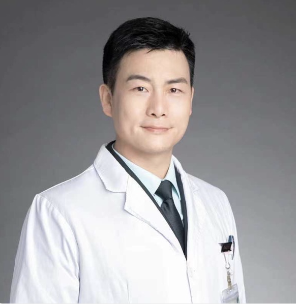 "孔雀蓝"刘辉教授:一身肝胆一世情|肝癌|外科|手术_新浪新闻