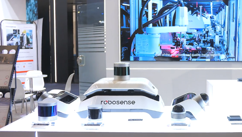 　　△ RoboSense多款激光雷达产品与RS-Reference方案