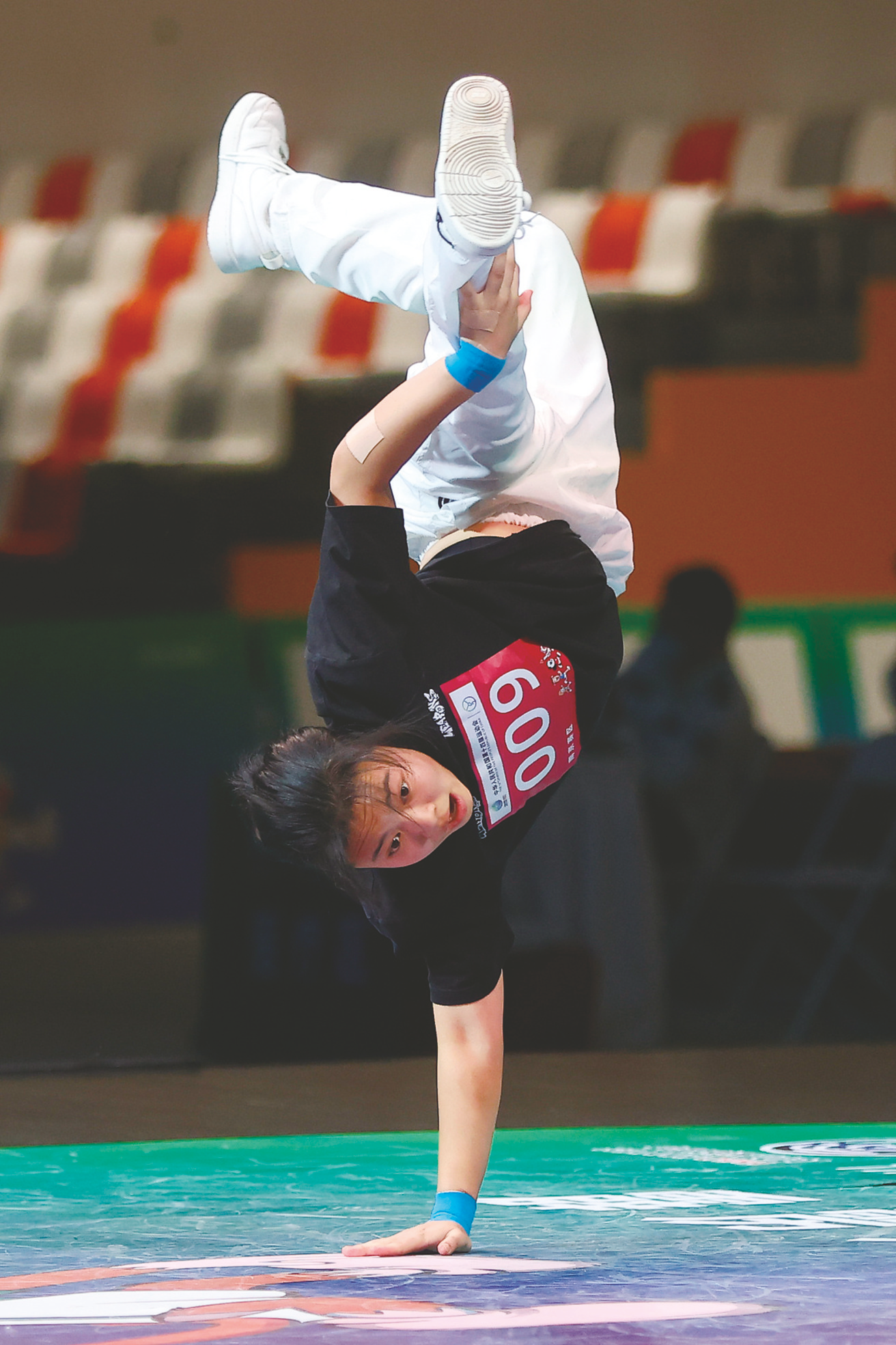 首支霹雳舞中国国家队正式组成|奥运_新浪财经_新浪网