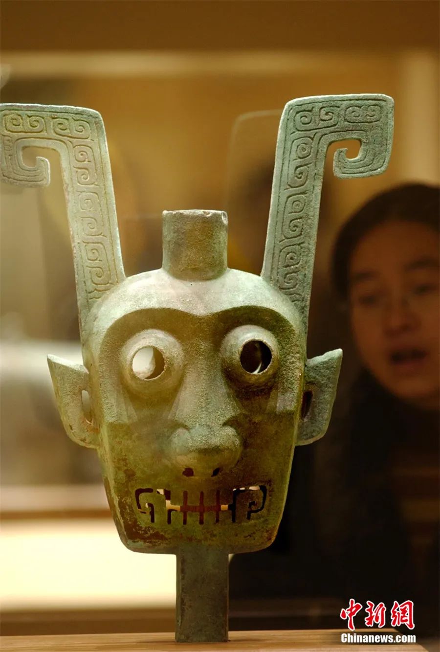 东西问·镇馆之宝|青铜_新浪财经_新浪网