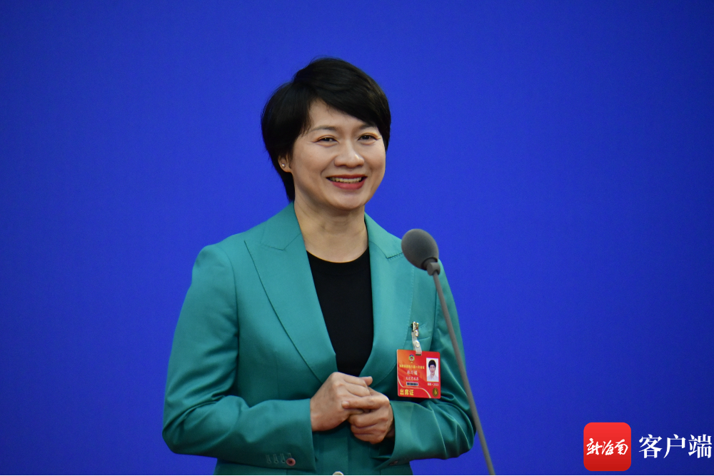 省政协委员,海南省琼剧院国家一级演员林川媚.记者 陈卫东 摄