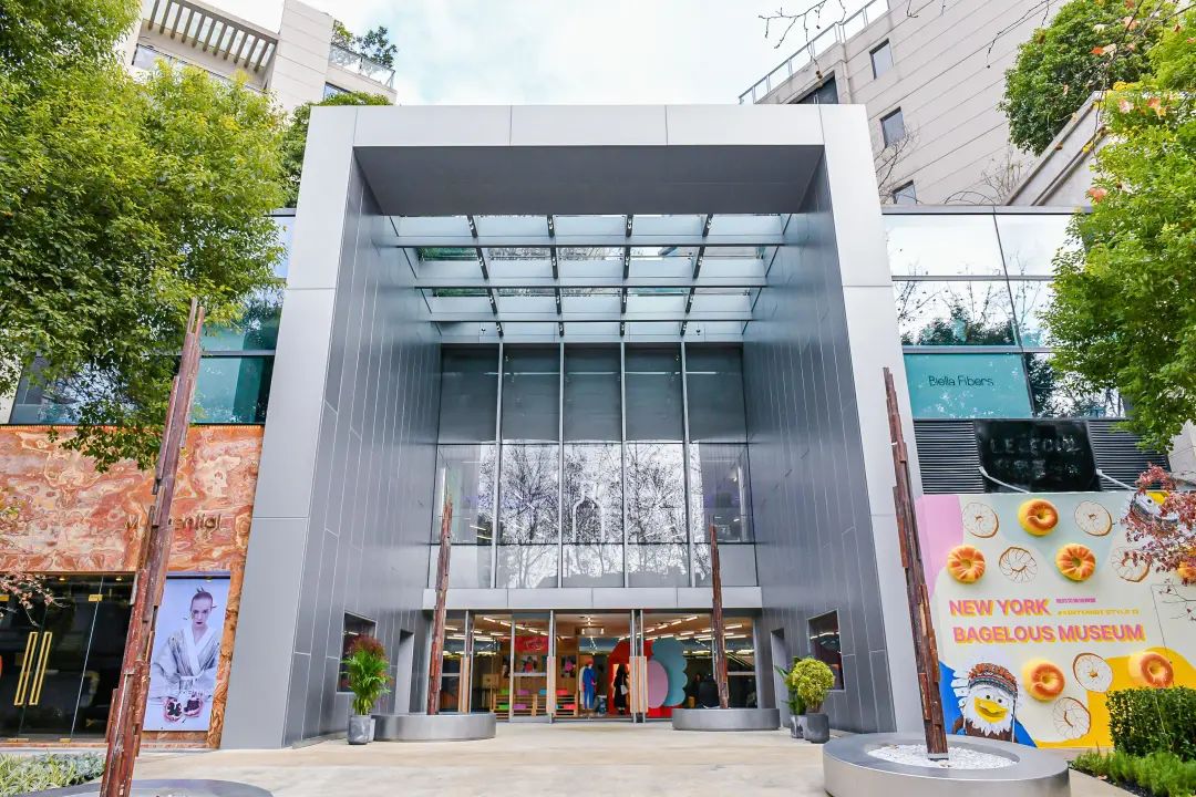 50%为中国,上海首店旗舰店,新天地时尚ii焕新启幕|上海市_新浪财经