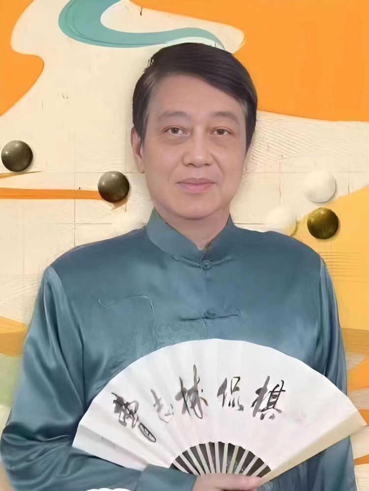全上海甚至全中国无数围棋迷熟悉的棋坛"铁嘴"曹志林八段于1月12日