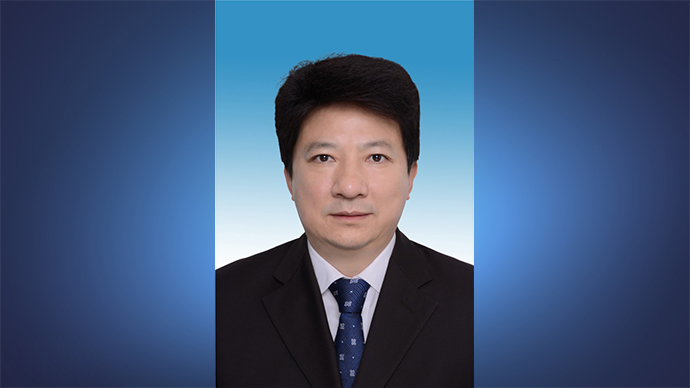 何录春跨省份升任青海省副省长,此前担任广西贵港市委书记_新浪财经