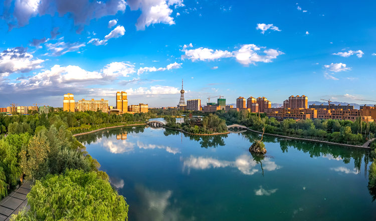 上海援疆规划先行助力巴楚县城高质量发展.