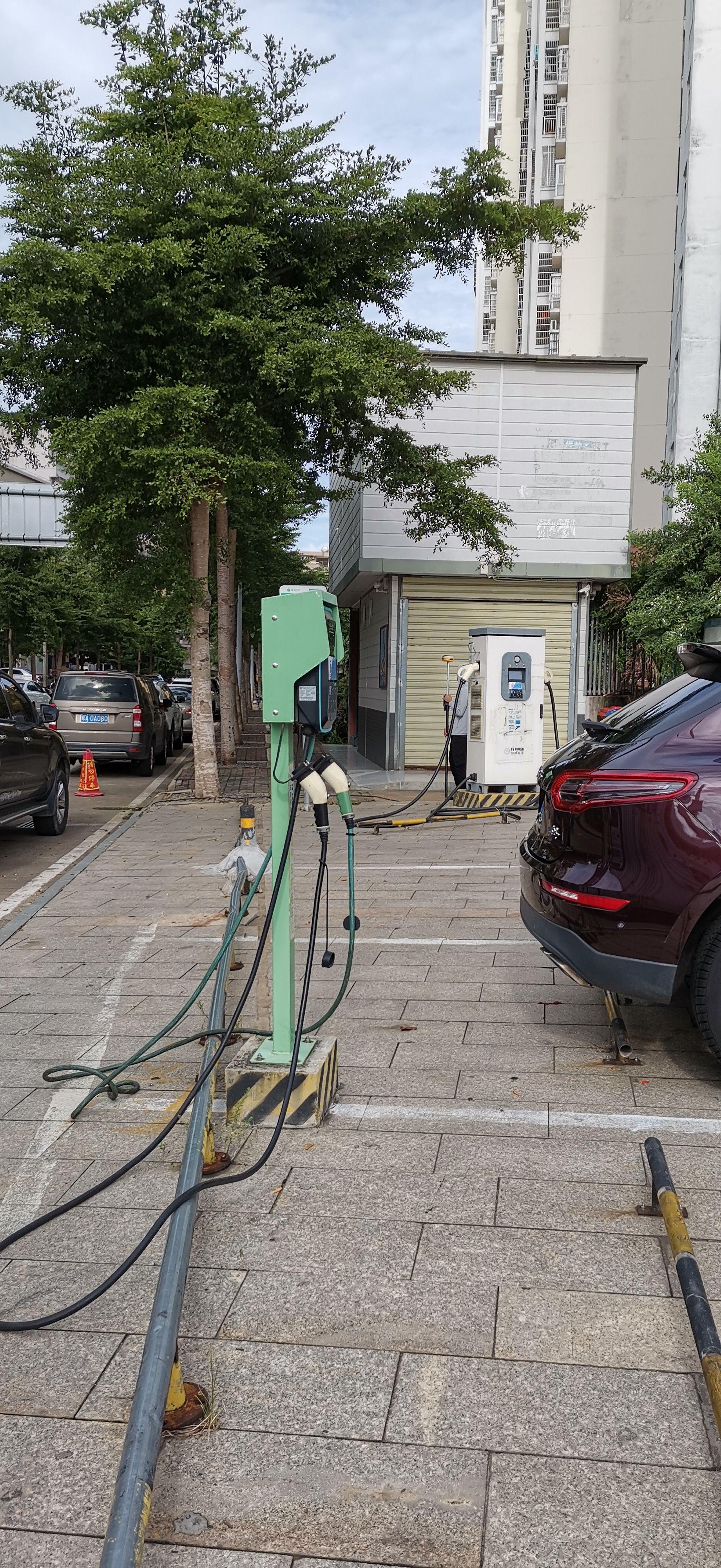 海南新能源汽车充电如何打稳"桩基"?|海南省_新浪财经_新浪网