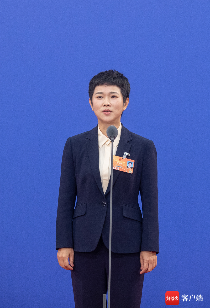 海南省委农办主任,海南省农业农村厅厅长,省乡村振兴局局长何琼妹.