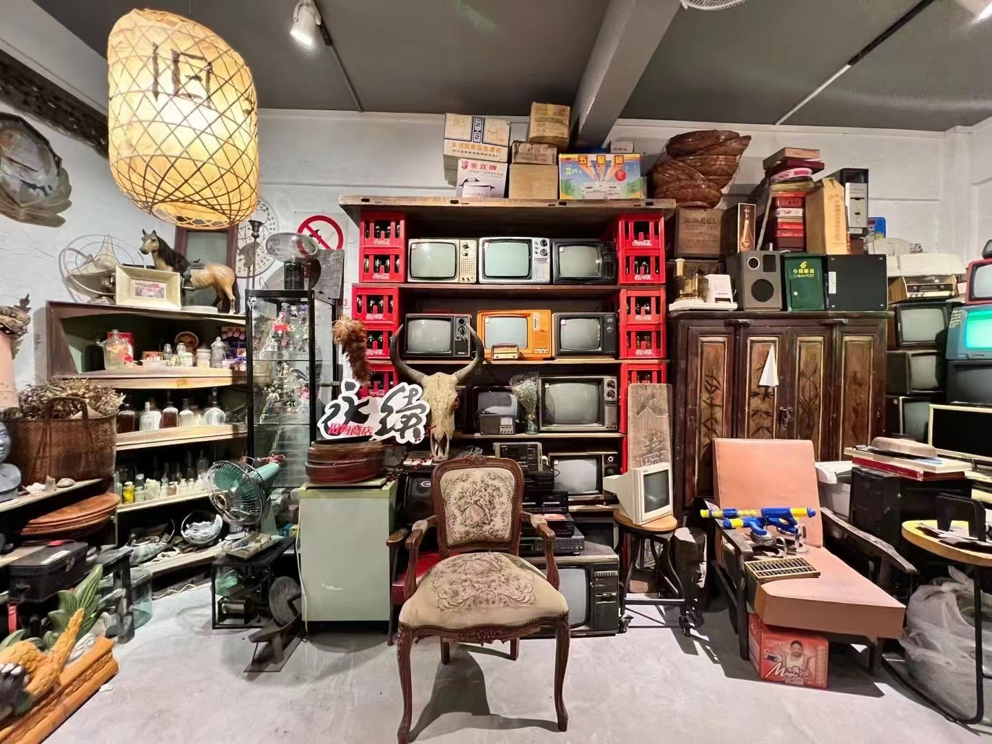 武楷斯开的二手旧物店(图源:受访者提供)