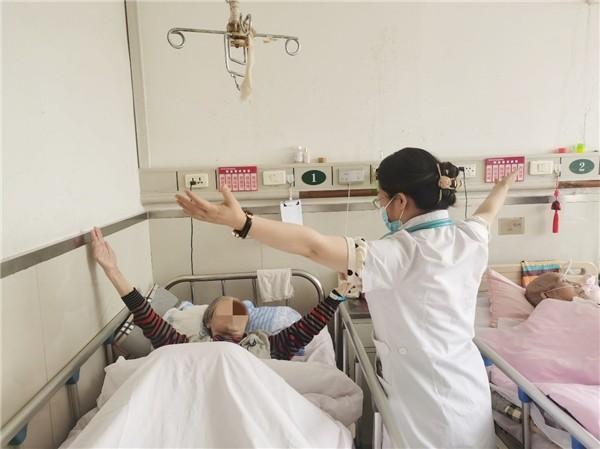 　　通用技术环球医疗 旗下医院为87岁高龄心衰患者进行心脏康复治疗