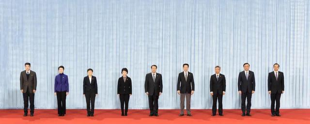 新一届上海市政府领导班子成员简历