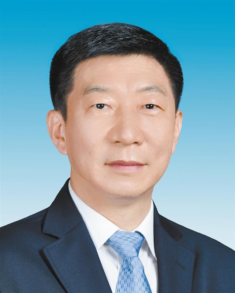 1968年6月生,研究生,中共党员,现任二十届中央委员,陕西省委副书记