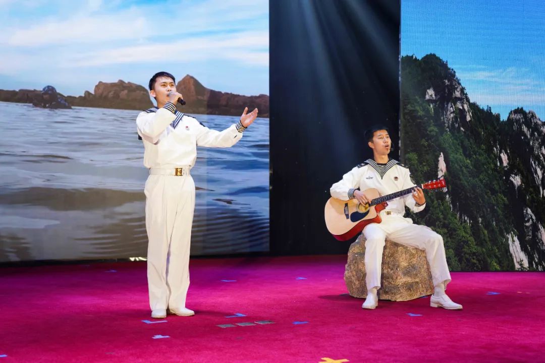 ▲歌曲《光荣唱进歌里头》