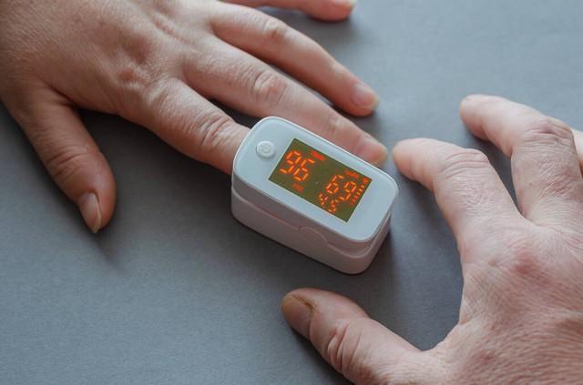 血氧仪有什么红星专访｜基层诊疗和服务指南制定专家组组长吴浩：指南告诉村医什么时候可用“四件套”_https://www.jmylbn.com_新闻资讯_第3张