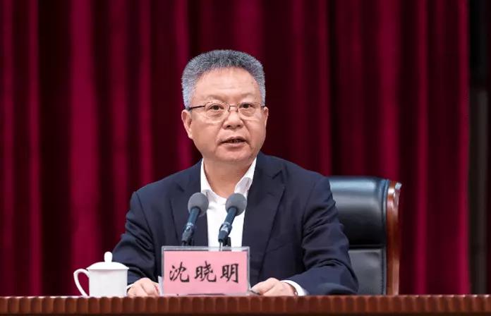 沈晓明当选海南省人大常委会主任 冯飞当选海南省省长|沈晓明_新浪