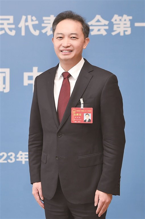 新湖南高端访谈|吴巨培:聚焦四个定位 加快蝶变进位