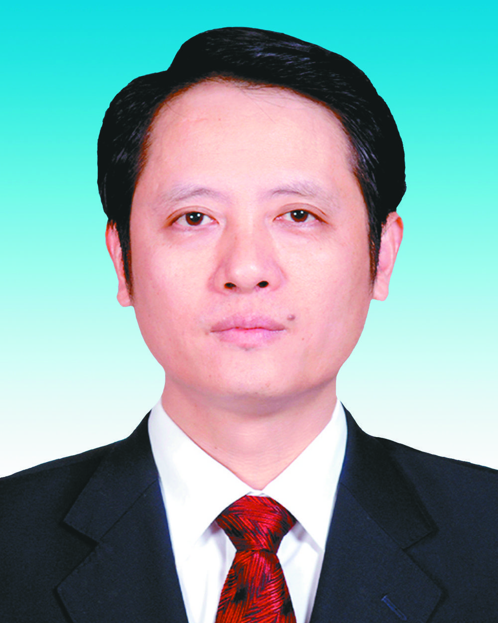 现任重庆市人大常委会副主任,渝中区委书记.