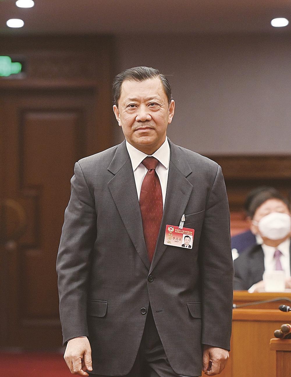 季志业颁奖词理论功底扎实深厚,长期跟踪国际问题,报告提案兼具全球