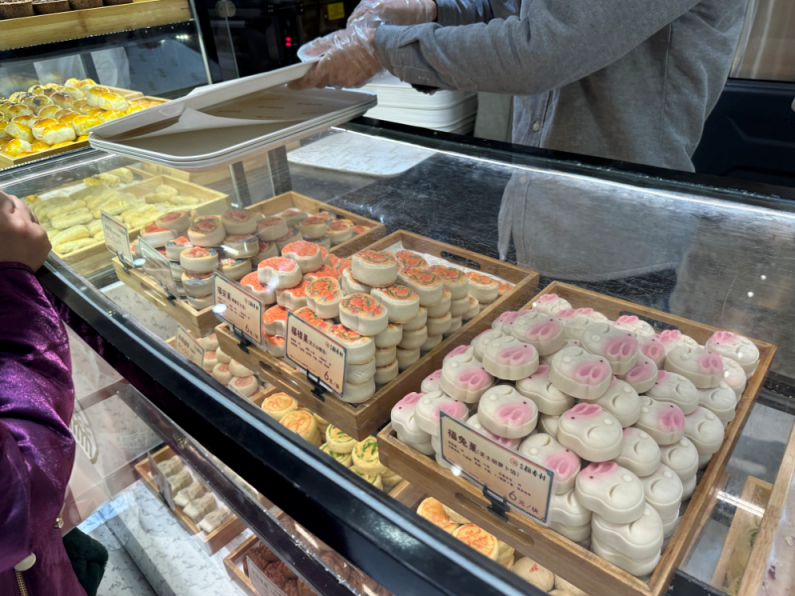 稻香村零号店兔年礼盒卖得火热门糕点其他门店也能买到
