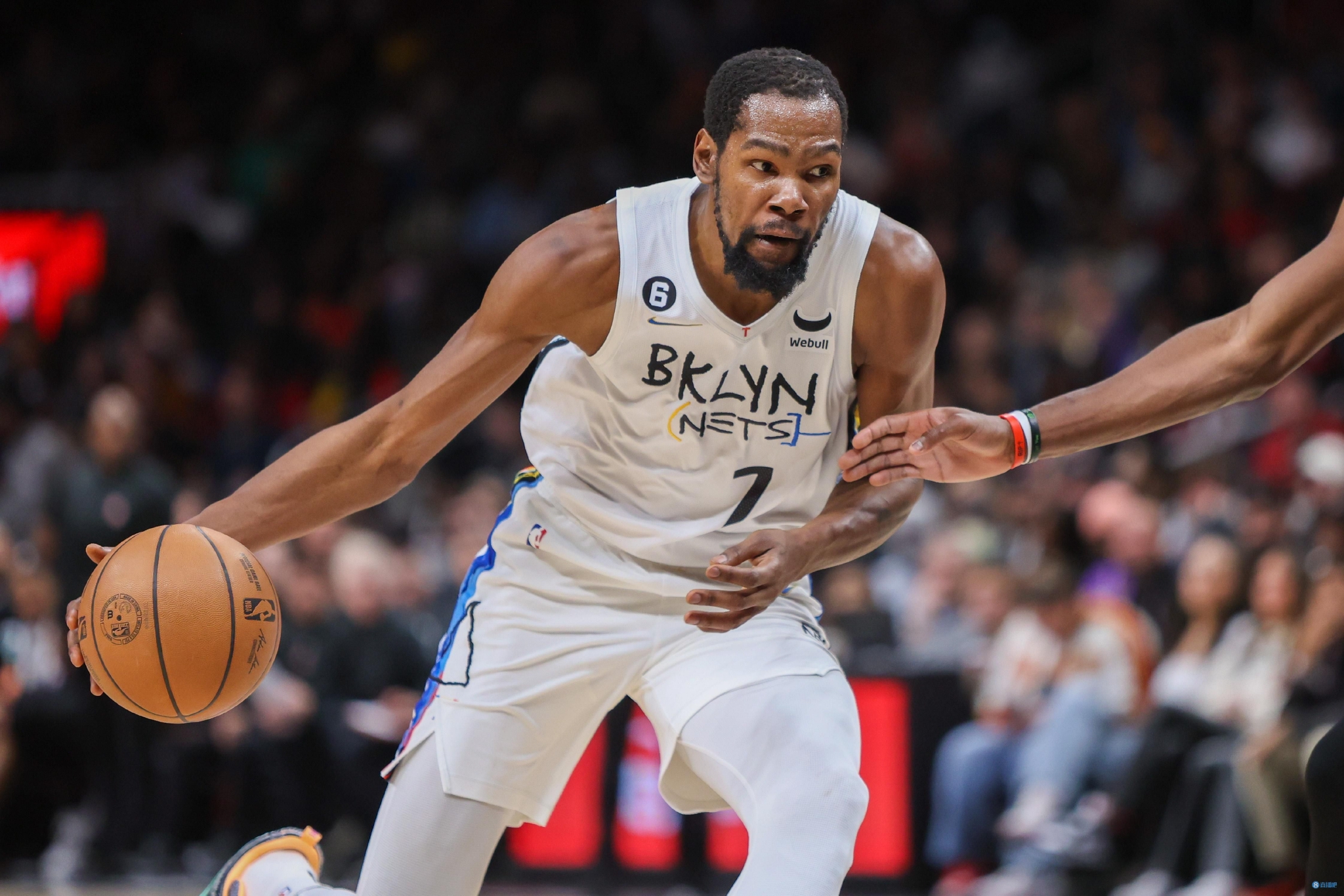 主教练蒙蒂·威廉姆斯透露战术革新计划 强调加快攻防转换节奏