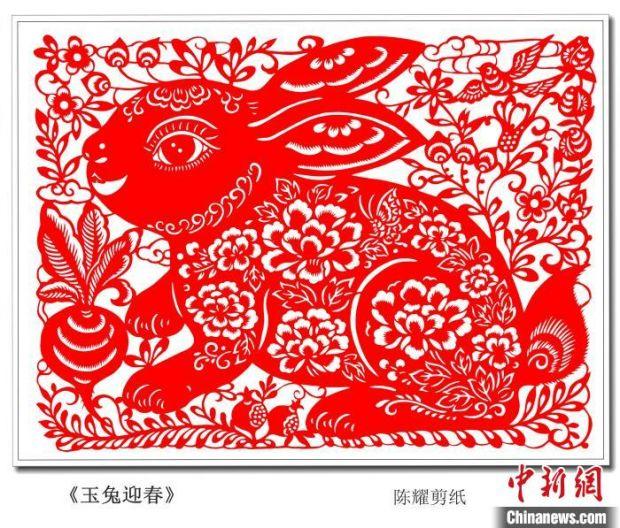 他用五十多年的时间,制作了数不尽的剪纸作品,每一张剪纸背后都有一段