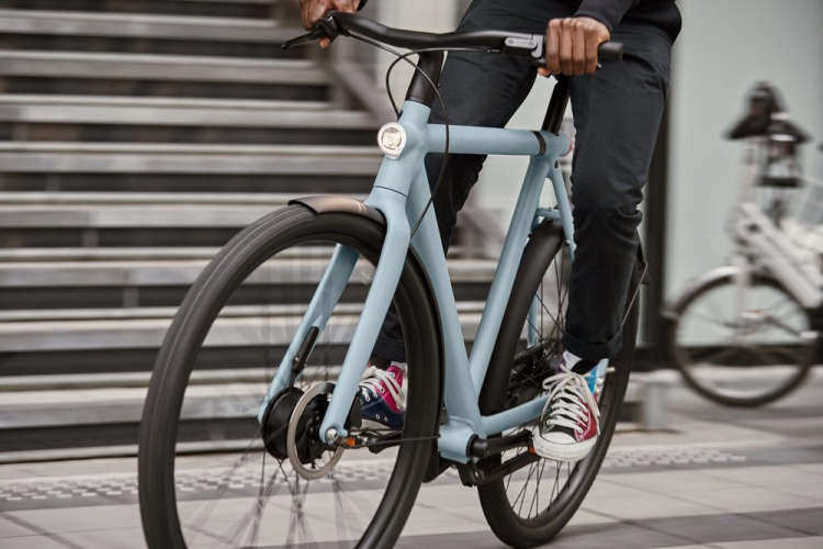荷兰品牌Vanmoof的城市通勤E-bike，图源：网络
