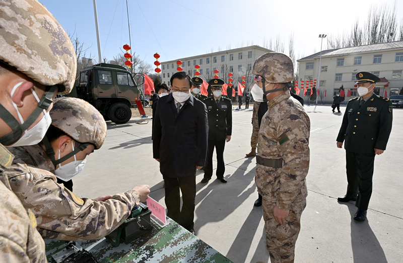梁言顺走访慰问驻宁部队 感谢驻宁部队为宁夏建设发展所作的突出贡献