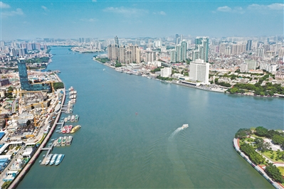 就在三江交汇的白鹅潭一线江景位置