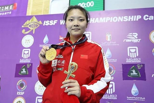 奥运冠军们给大家拜年啦|爱申活暖心春|张灵_新浪财经_新浪网