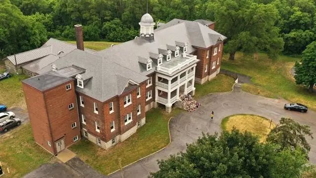 加拿大寄宿学校"莫霍克学院"旧址,图源:加拿大广播公司(环球时报)