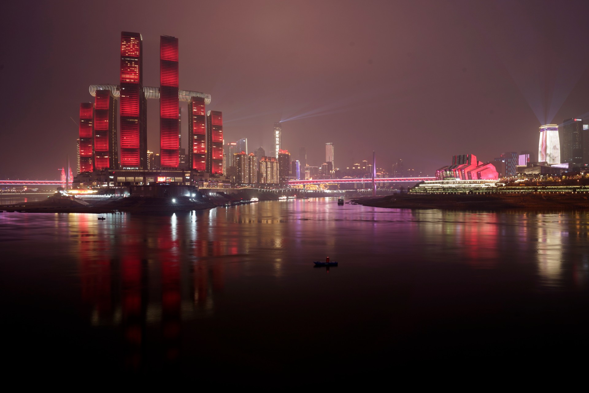 我身边的烟火气:重庆璀璨夜景"超长待机"|重庆市_新浪财经_新浪网