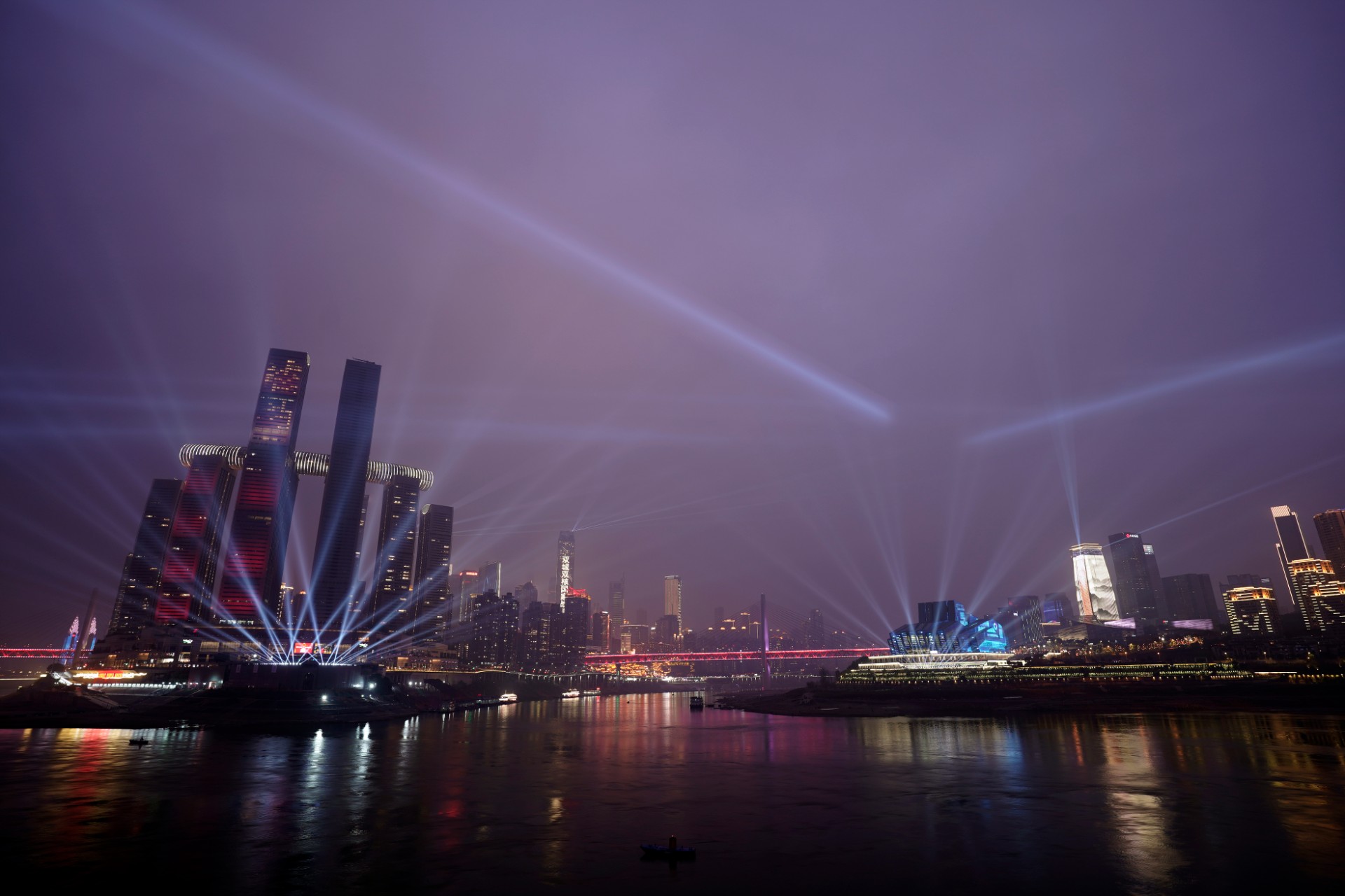 我身边的烟火气:重庆璀璨夜景超长待机