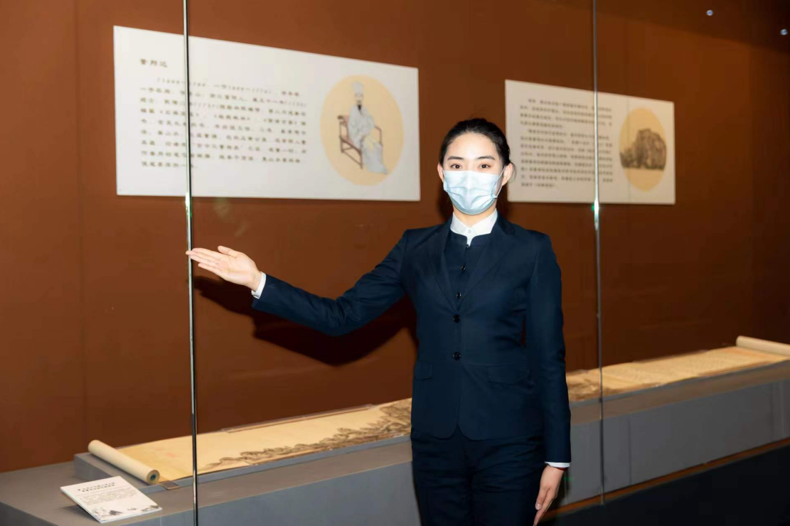 沈阳故宫讲解员:天气虽寒冷 讲解热情不降温|沈阳市_新浪财经_新浪网