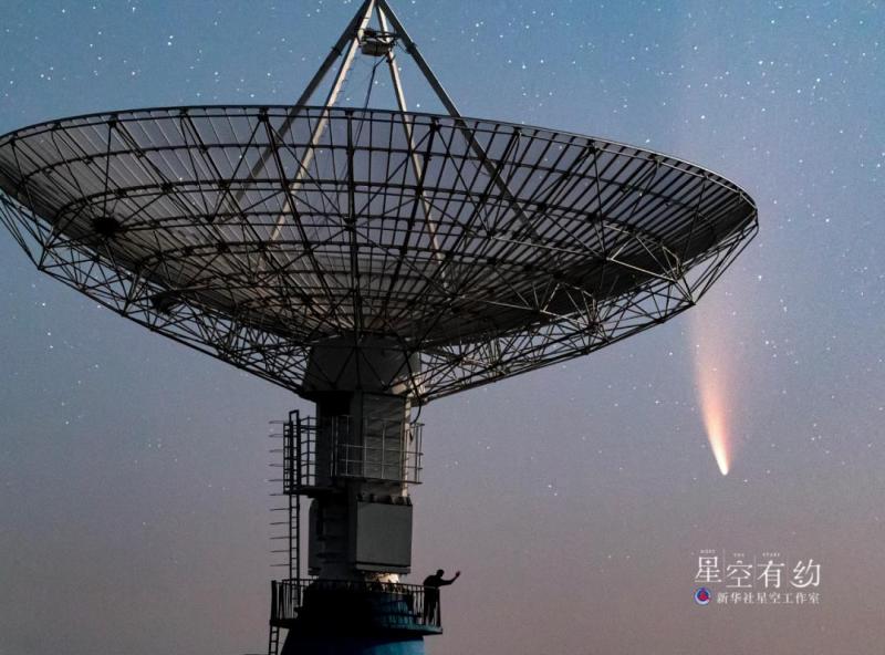 这是北京市天文爱好者卢书培2020年7月14日在内蒙古正镶白旗明安图拍摄的新智彗星。（本人供图）