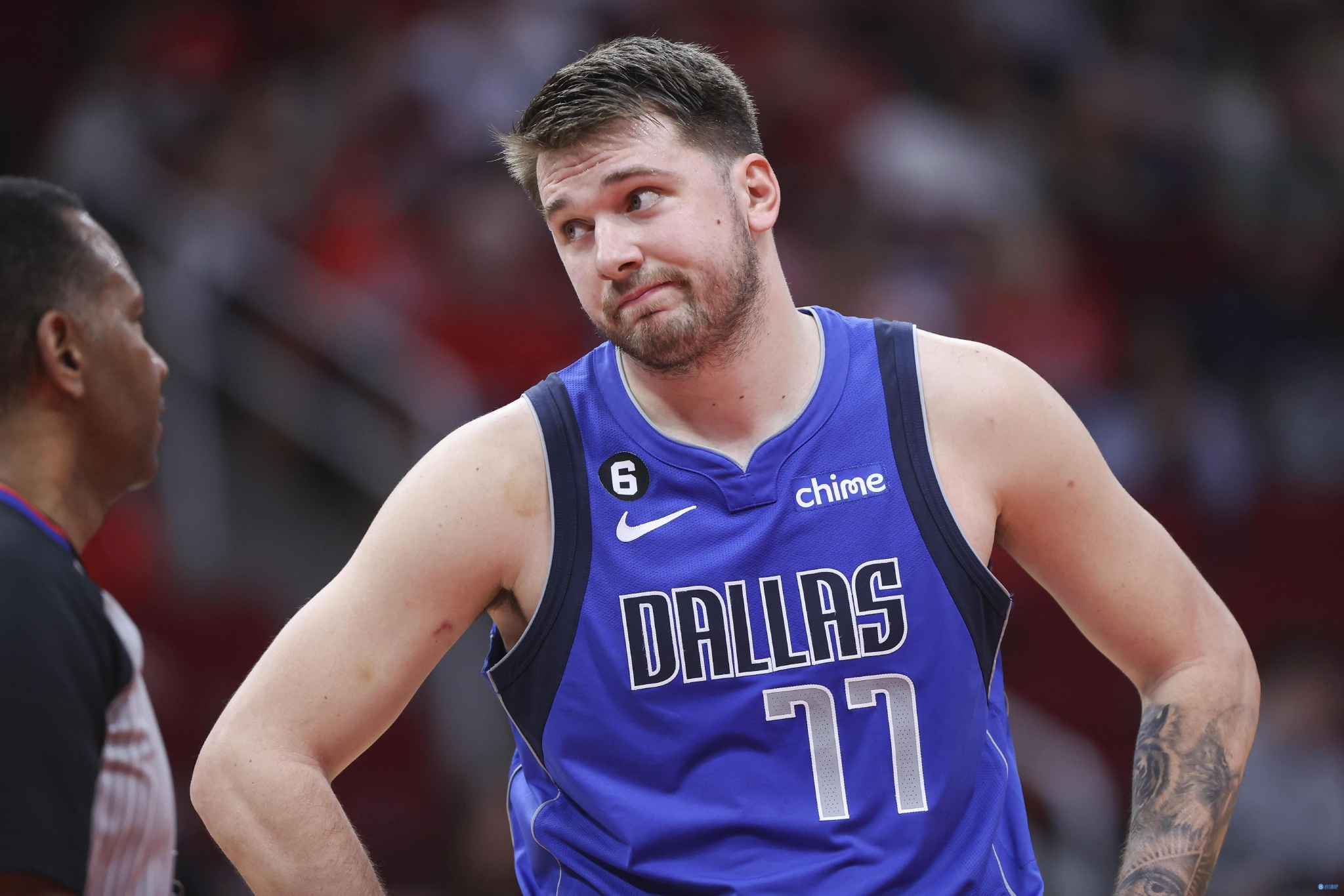 从东契奇到新援融合看独行侠攻防两端升级潜力与季后赛前景展望