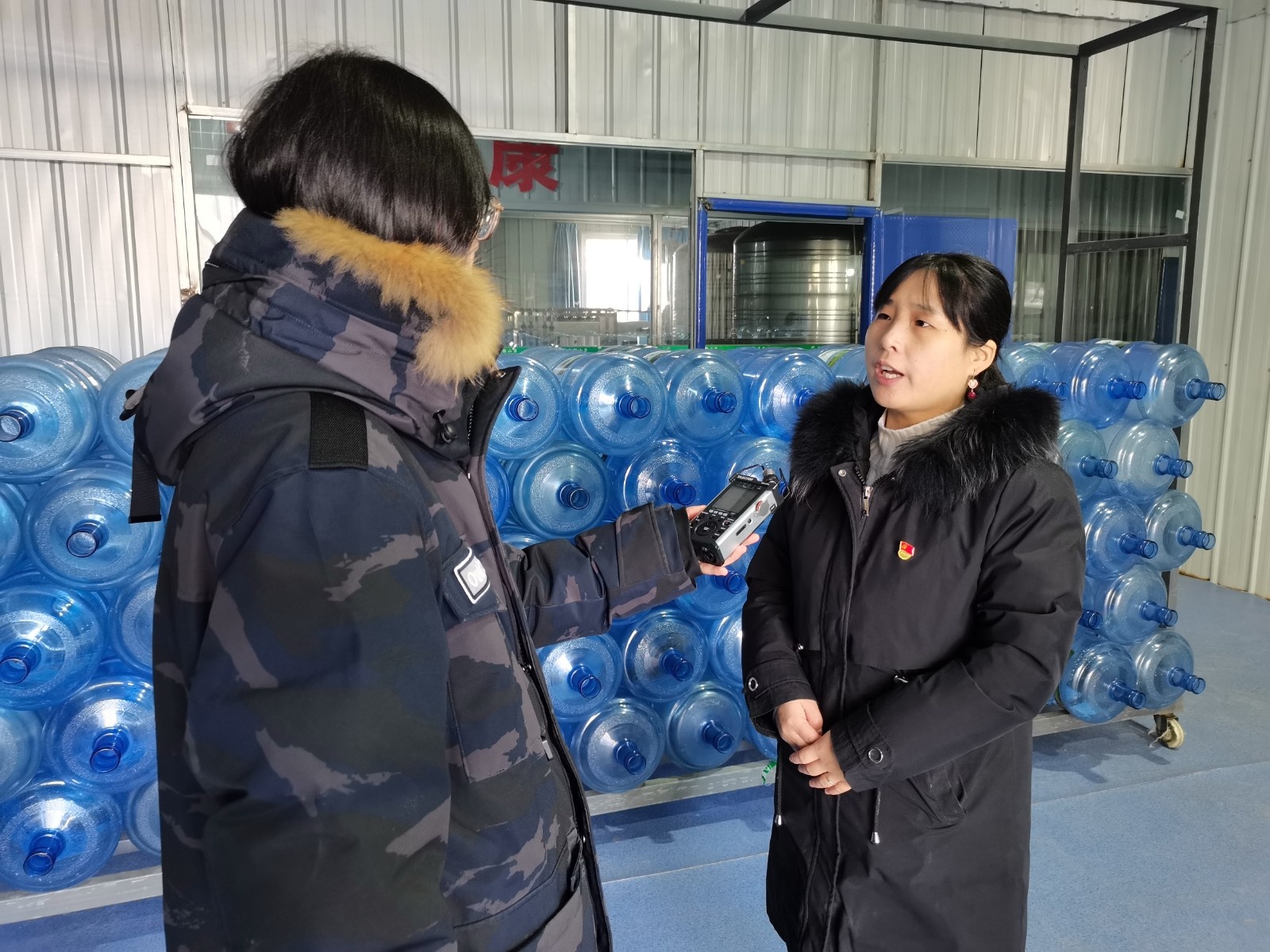 2023年1月,陕西省渭南市临渭区桥南镇天留村驻村第一书记王丽花正在