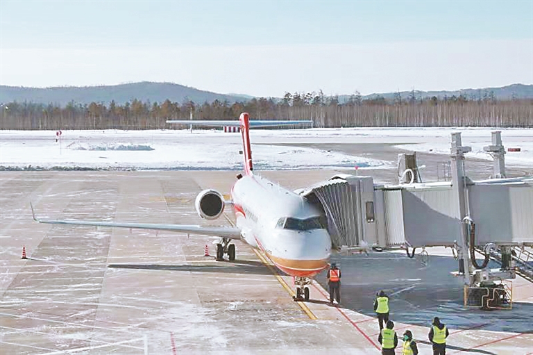 &nbsp;&nbsp;&nbsp;&nbsp;漠河古莲机场成功复航.