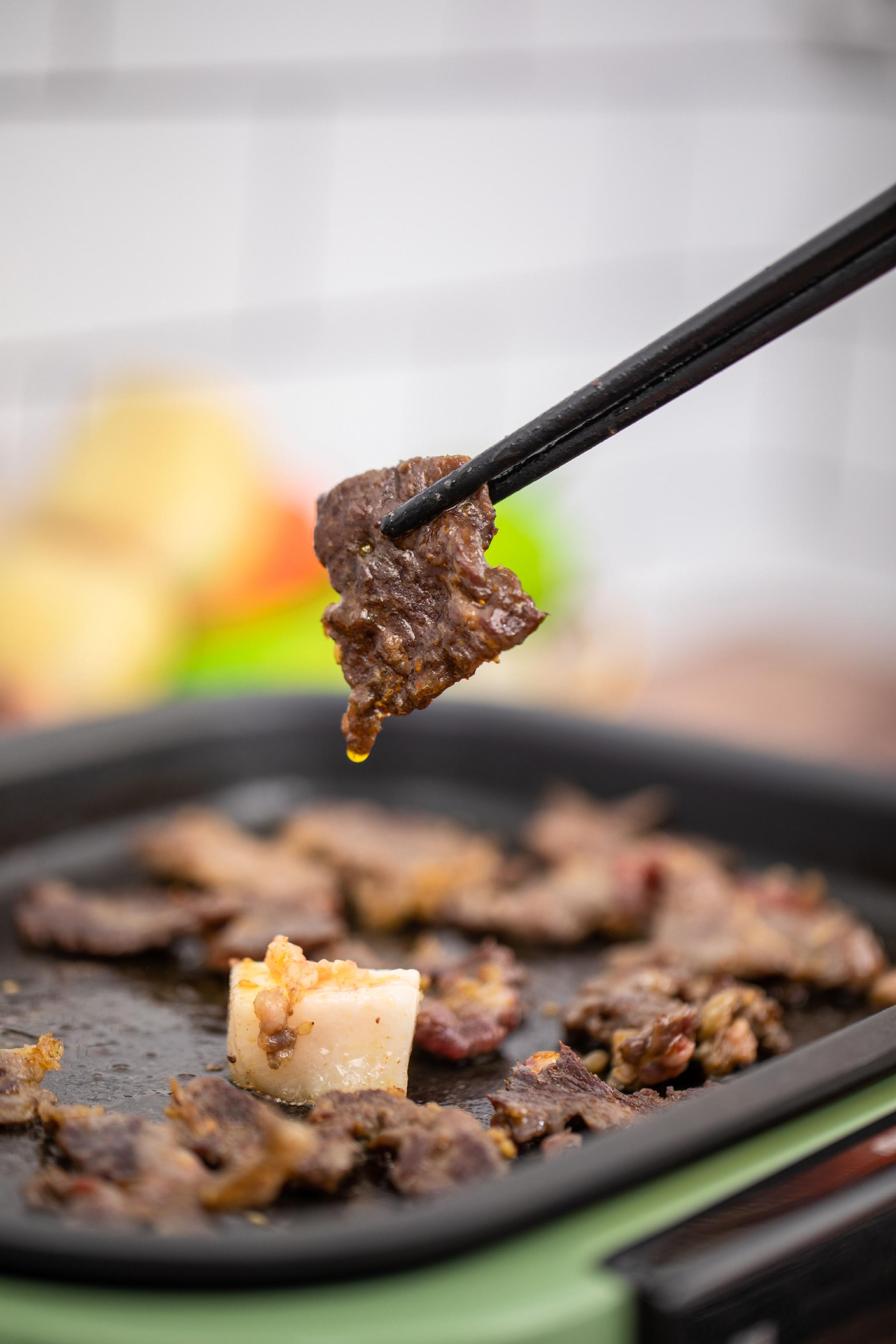 "齐函杨佳"火出圈 破解齐齐哈尔烤肉的高质量发展密码