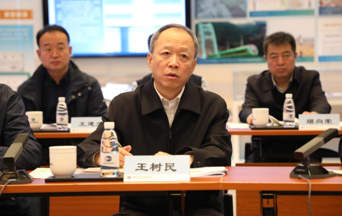 36%)煤制油化工有限公司董事长闫国春,以及榆林市,国家能源集团,中咨