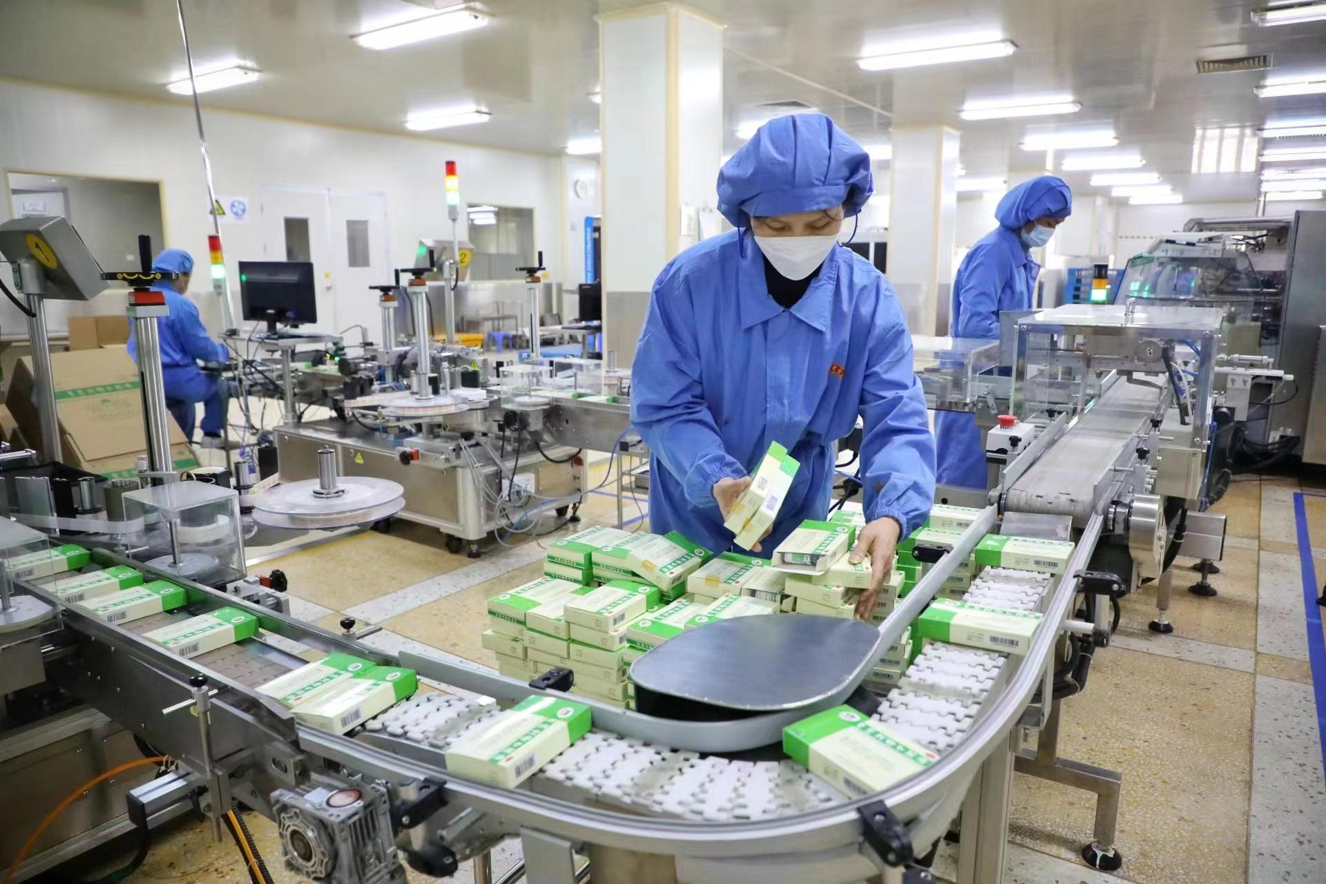 图:王老吉药业生产车间