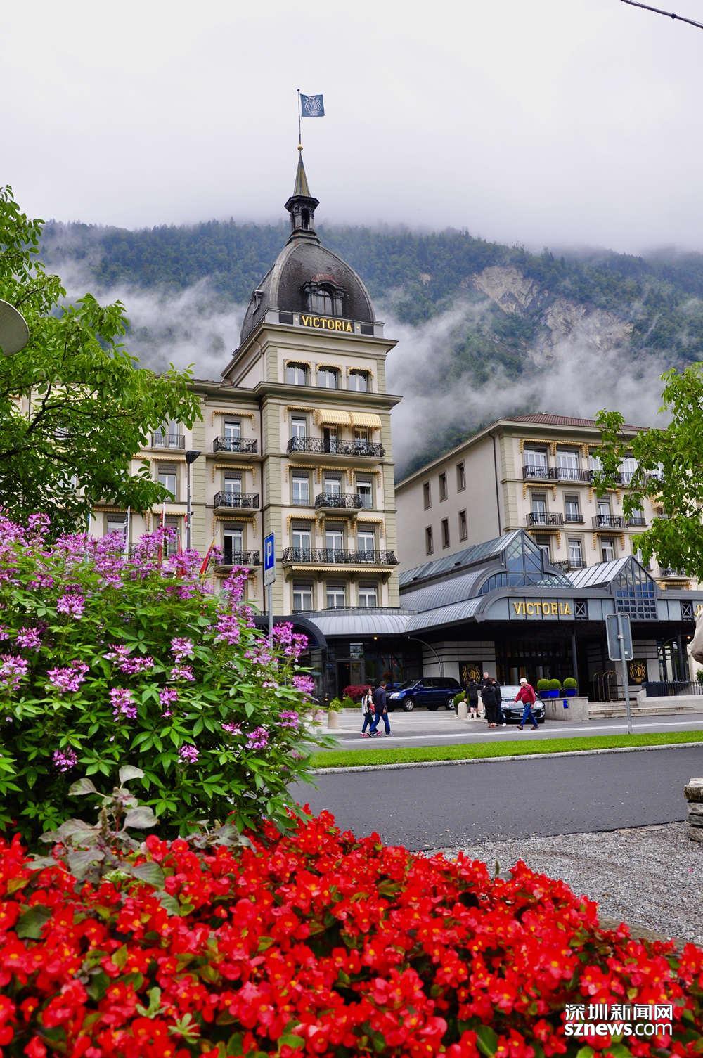 奇观天下 | 瑞士十大最美小镇之首——因特拉肯|瑞士_新浪财经_新浪网