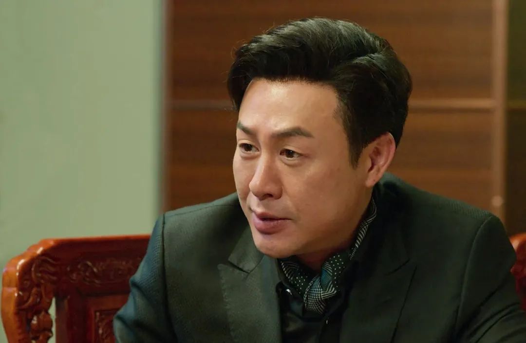 称自己得了绝症,想要再见一面,掏出的诊断书上,赫然写着"干眼症"