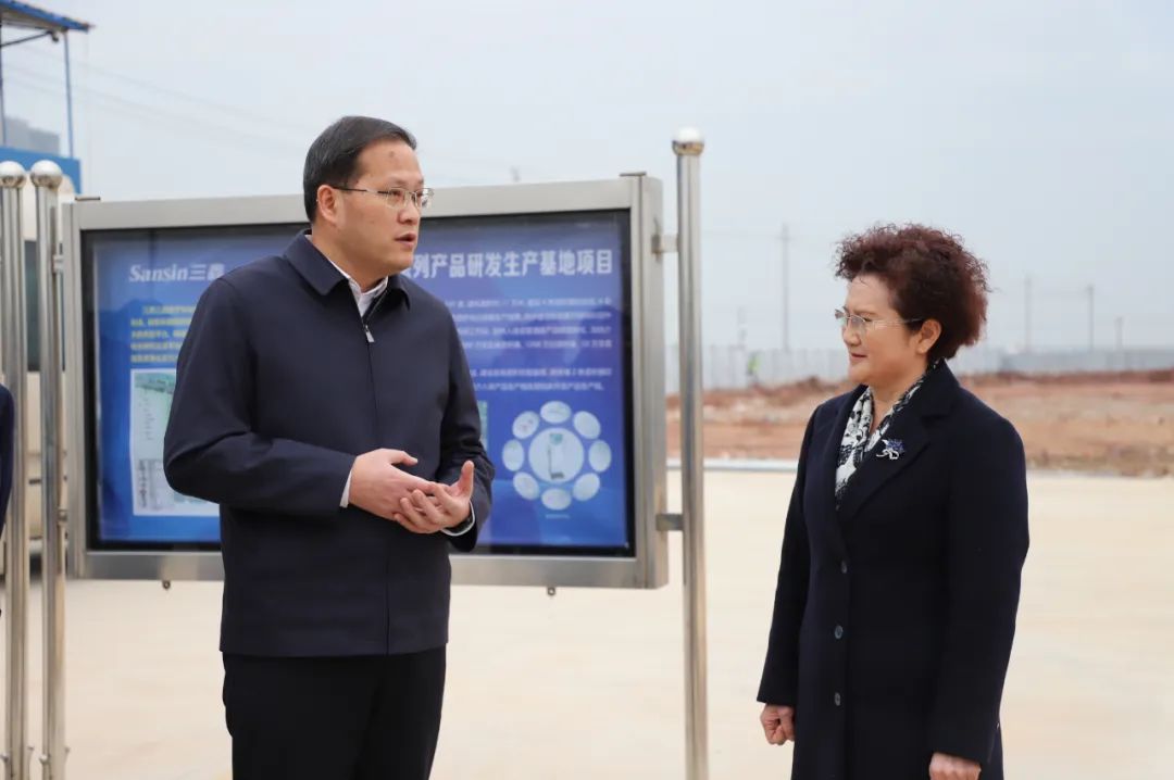 南昌县委书记陈翔莅临三鑫医疗血液透析系列产品研发生产基地项目实地