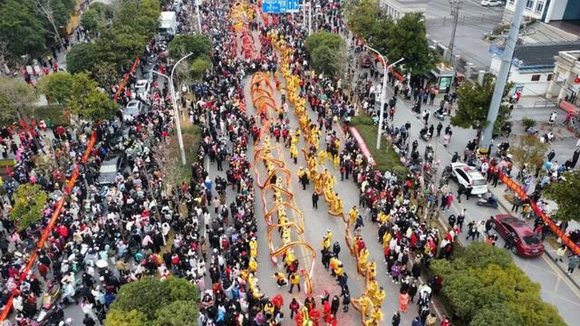 图/"舞龙闹新春"大型龙灯会(黄冈市文化和旅游局)