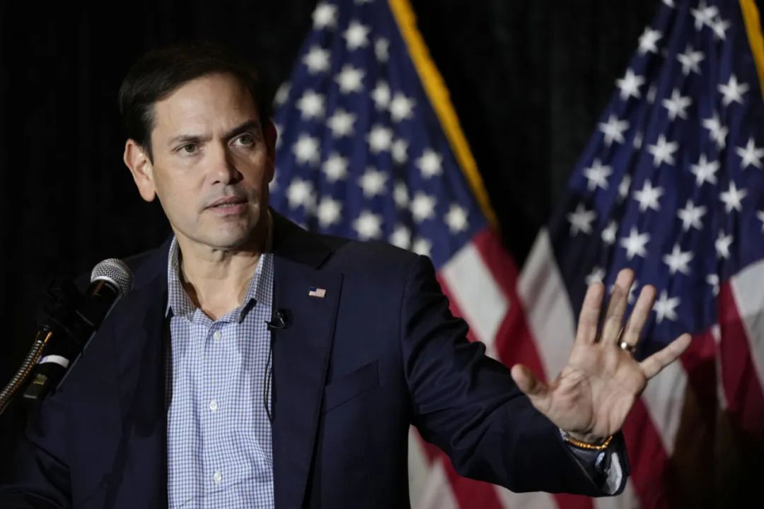美国共和党激进参议员马克·卢比奥鼓吹该飞艇是"中国的间谍活动".