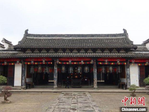 (新春走基层)浙江卢宅堂灯四年一亮:穿越百年 流光溢彩|浙江省_新浪财经_新浪网